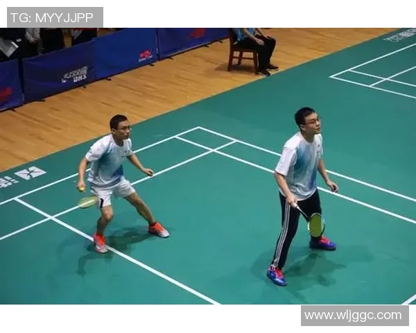 成都羽毛球队盯防战术解析与热点关注探讨